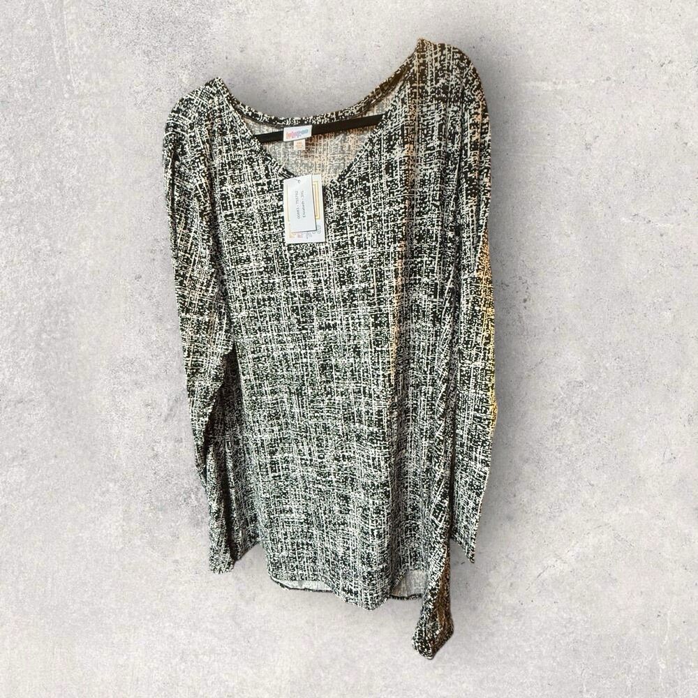 LulaRoe Elizabeth V-neck Long Sleeve 3XL Black White Print NWT